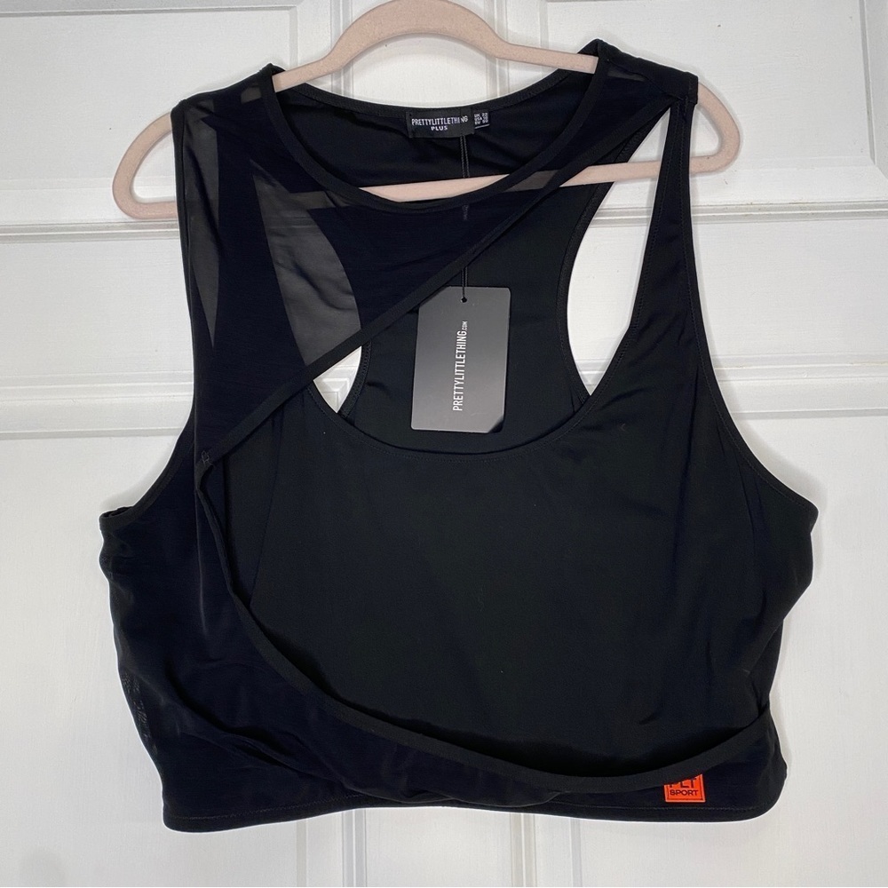 Pretty Little Thing Plus Sport Mesh Crop Top Bra NWT Size 18 Black Sheer Cutout
